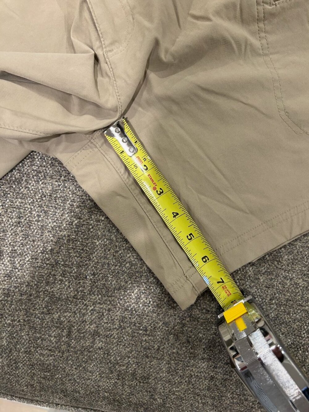 Women's Eddie Bauer Cargo Shorts, Size 10 - Picture 6 of 9